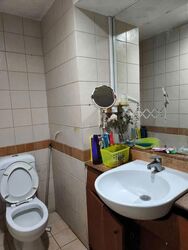 Woodsvale (D25), Condominium #585562471